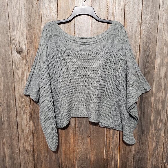 Mak B Women's S M Poncho Sweater Gray Oversized Boho - Picture 1 of 7